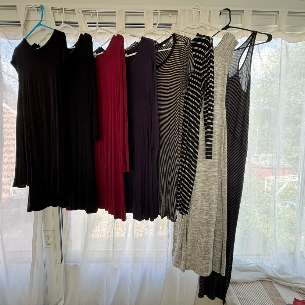 Bundle! Eight maxi dresses sizes small and medium.